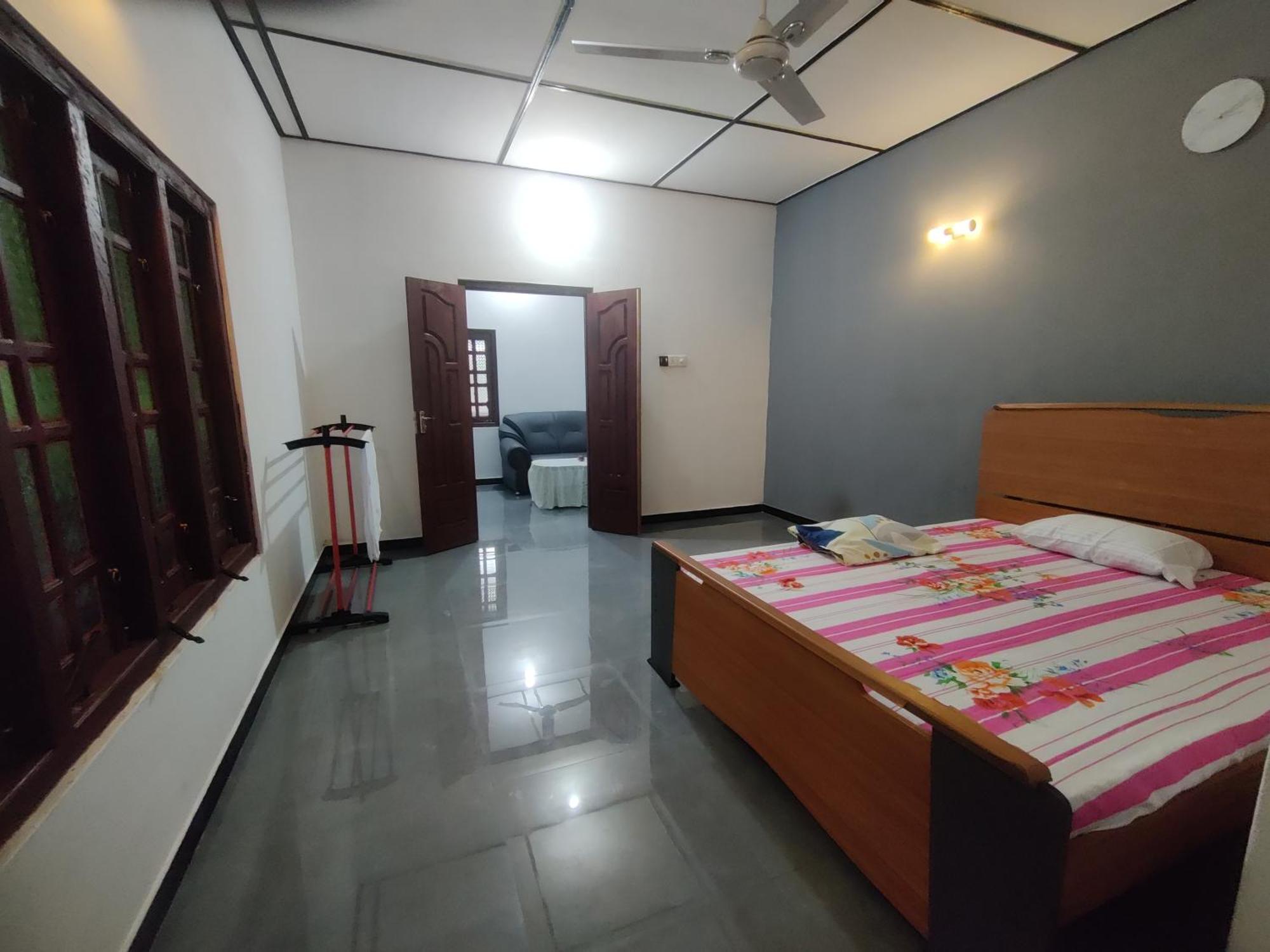 Enoch Guest House Mannar Exterior foto